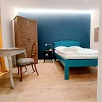 Black Church Core For 2 Apartman *