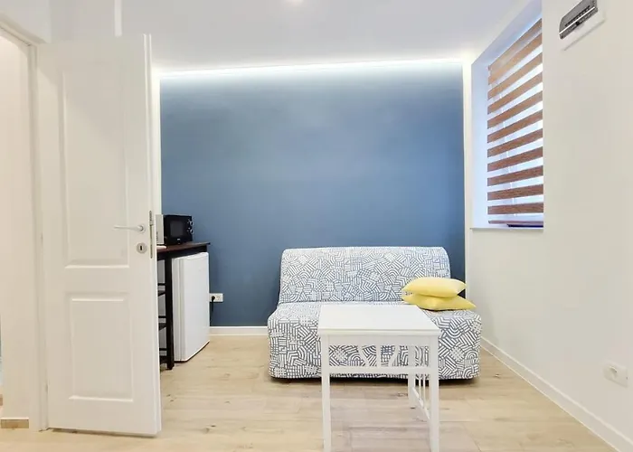 Black Church Core For 2 Brassó