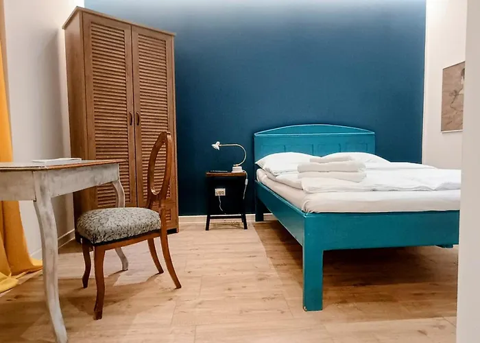 Black Church Core For 2 Apartman *